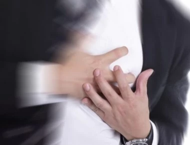 Καρδιά: Μην αγνοήσετε ΠΟΤΕ αυτά τα 11 συμπτώματα